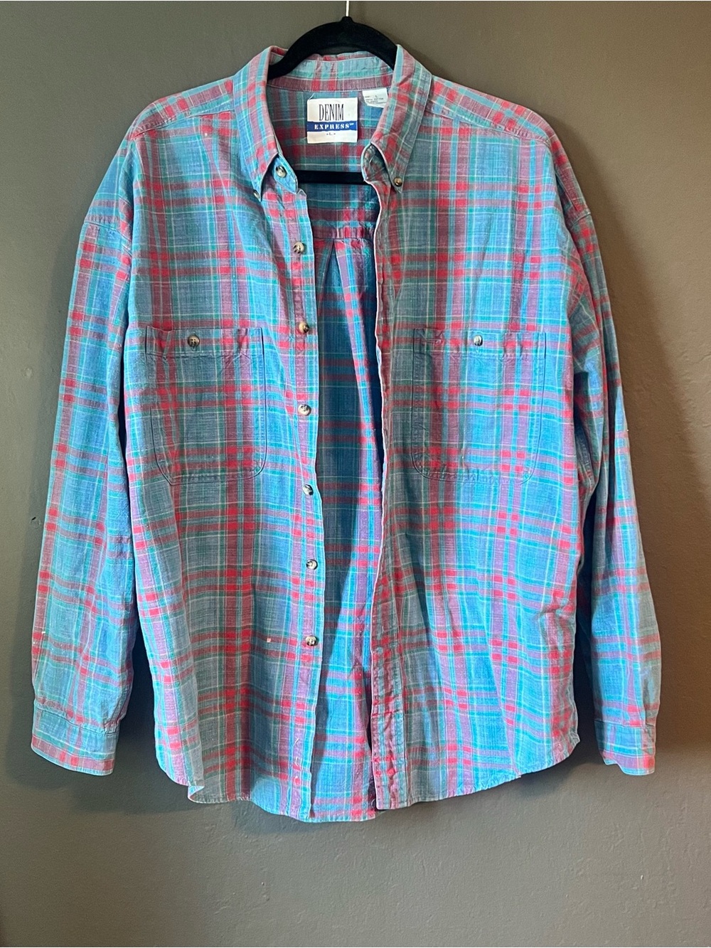 Vintage 90s Denim&Co Men’s Blue Plaid Button-Down Shirt